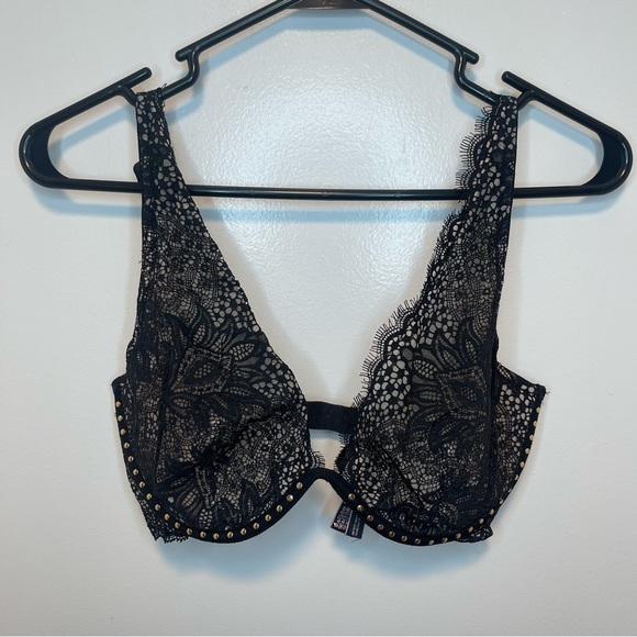 Victoria’s Secret very sexy plunge black‎ lace bra size 32 DDD - Picture 1 of 5
